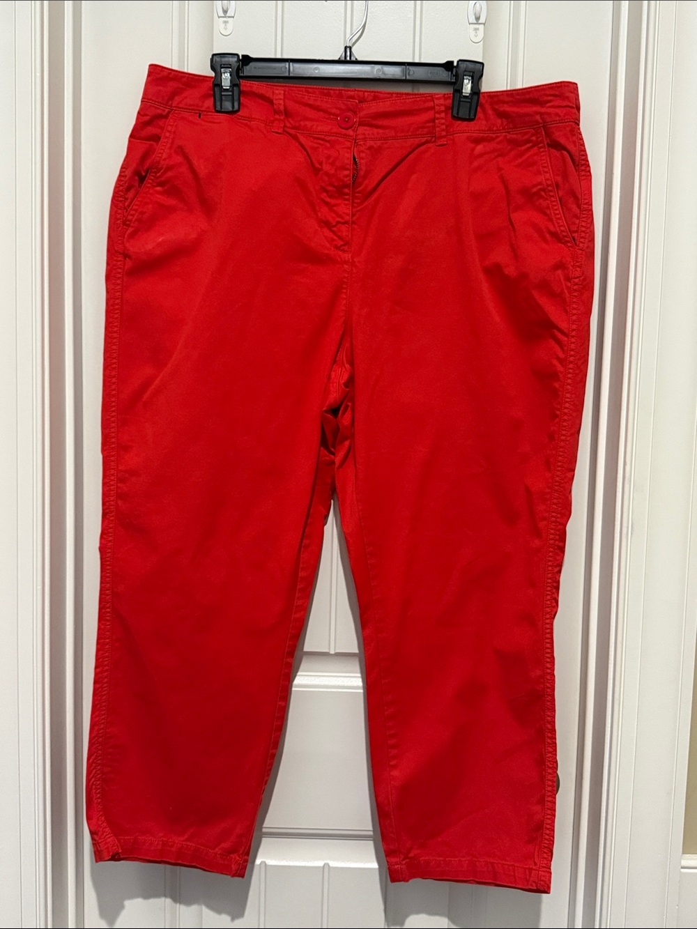 crown & ivy Bright Red Cropped Straight Pants